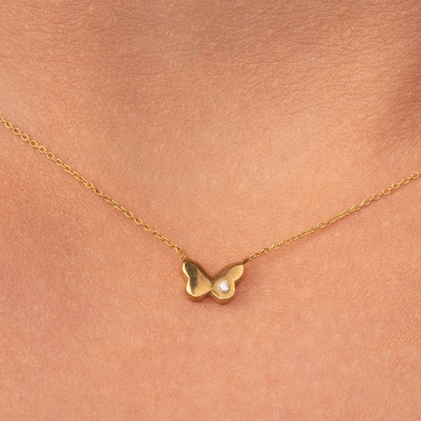 Dainty 14k Gold Diamond Butterfly Necklace: Minimalist Charm