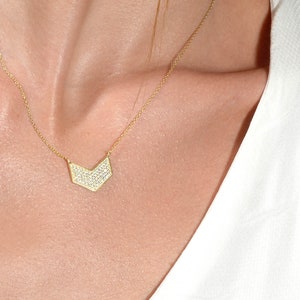 Diamond Chevron necklace / V necklace / Diamond Chevron Necklace / Dainty V Necklace / Minimalist Chevron V Necklace / Gift for Her