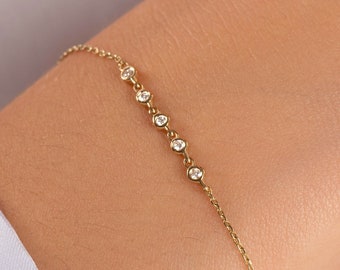 14k Gold Bezel Setting Diamond Bracelet / Diamond Bracelet for Women / 14k Gold Solitaire Diamond Bracelet / Gift for Her