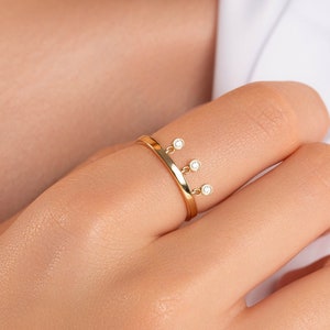 14k Solid Gold Diamant Ring / Minimalistischer Gold Bandring mit hängenden Diamanten / Gold Bandring für Frauen / Stapelring | EU