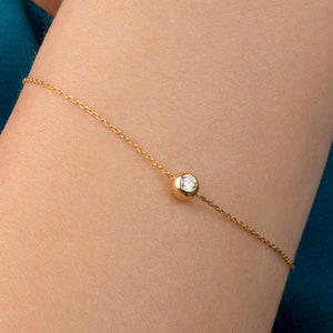 Diamond Bracelet / 14k Gold Bezel Two-Sided Diamond Bracelet for Women / Real Gold Solitaire Diamond Bracelet with a Diamond on Each Side