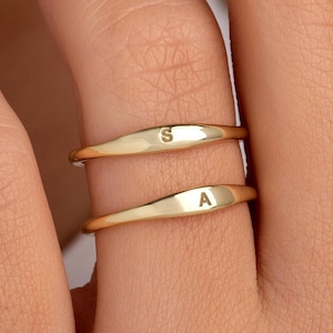 14K Gold Dainty Signet Ring/ Tiny Signet Initial Ring/ Everyday Personalized Engraved Signet Ring/ Signet Letter Ring / Gift for Her image 1