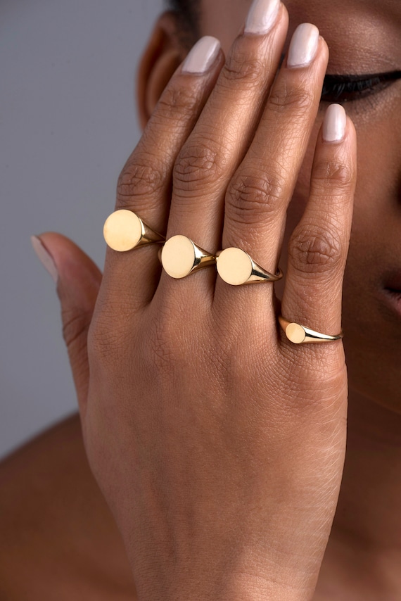 14K Gold Signet Ring for Women / Signet Initial Ring / - Etsy UK