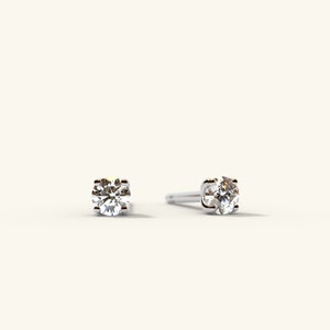 Pendientes de diamantes / Pendientes de ajuste de punta de diamantes de oro de 14K / Pendientes de diamantes de 0,20 ct / Pendientes de diamantes genuinos / Regalo para ella imagen 4