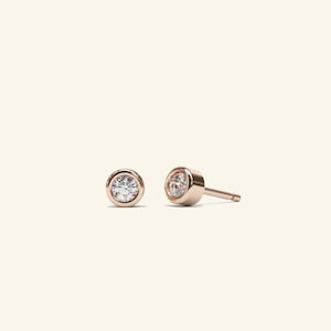 Boucles doreilles diamant / Boucles doreilles Diamond Stud en or 14 carats / Clous diamantés sertis de lunette / Boucles doreilles Diamond Stud authentiques / Cadeau danniversaire image 6