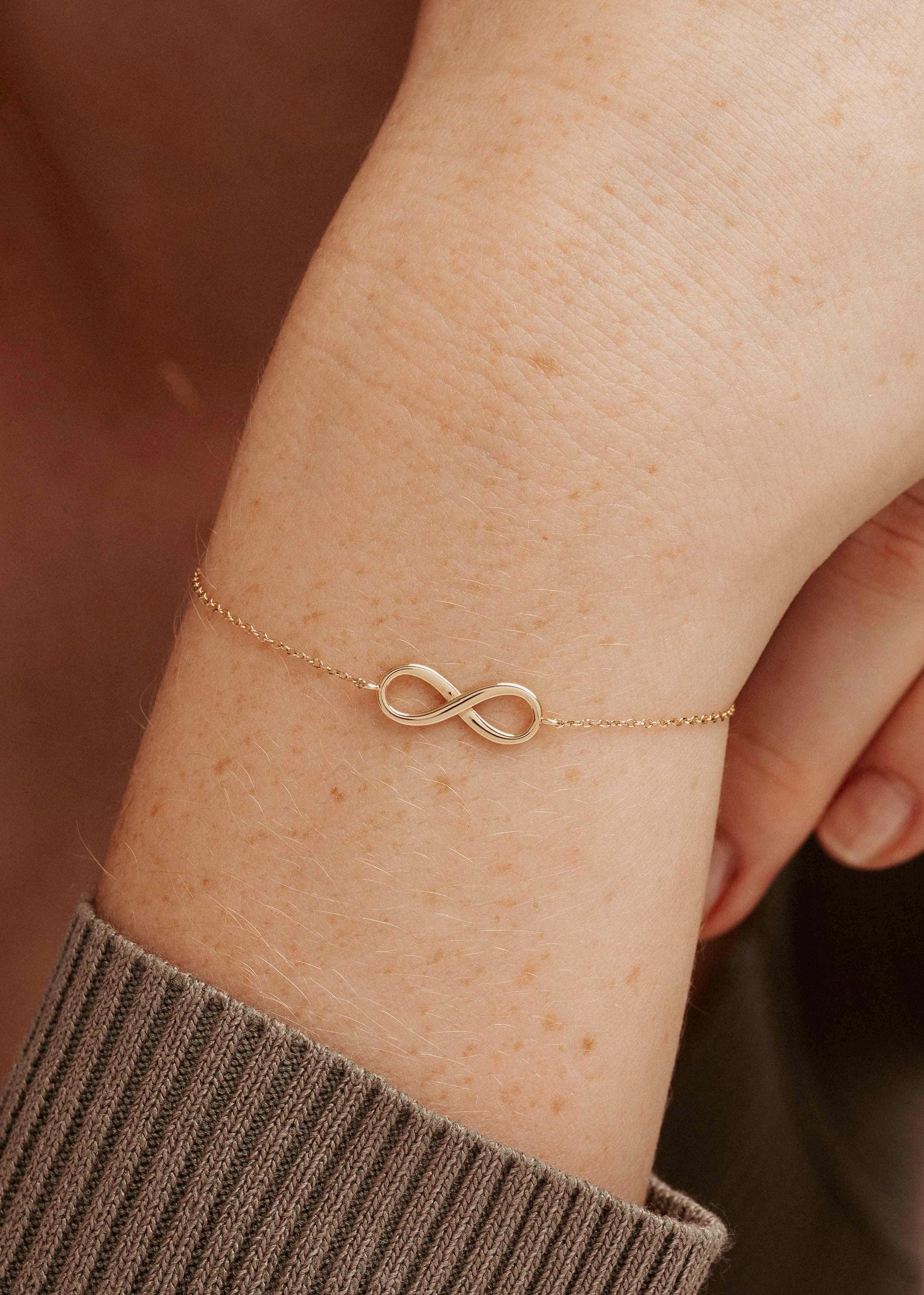 アクセサリー YON infinity chain bracelet Infinity Chain Bracelet – YON (ヨン）| 公式オンラインサイト
