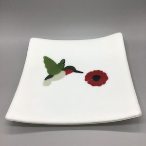 Plaque de colibri en verre fondu