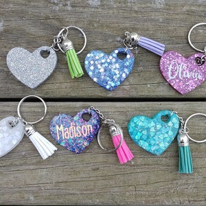 Heart Keychain/Personalized Resin Glitter Heart/Custom Keychain/Kid backpack accessory/Party Favors/Workers favors/Company favors