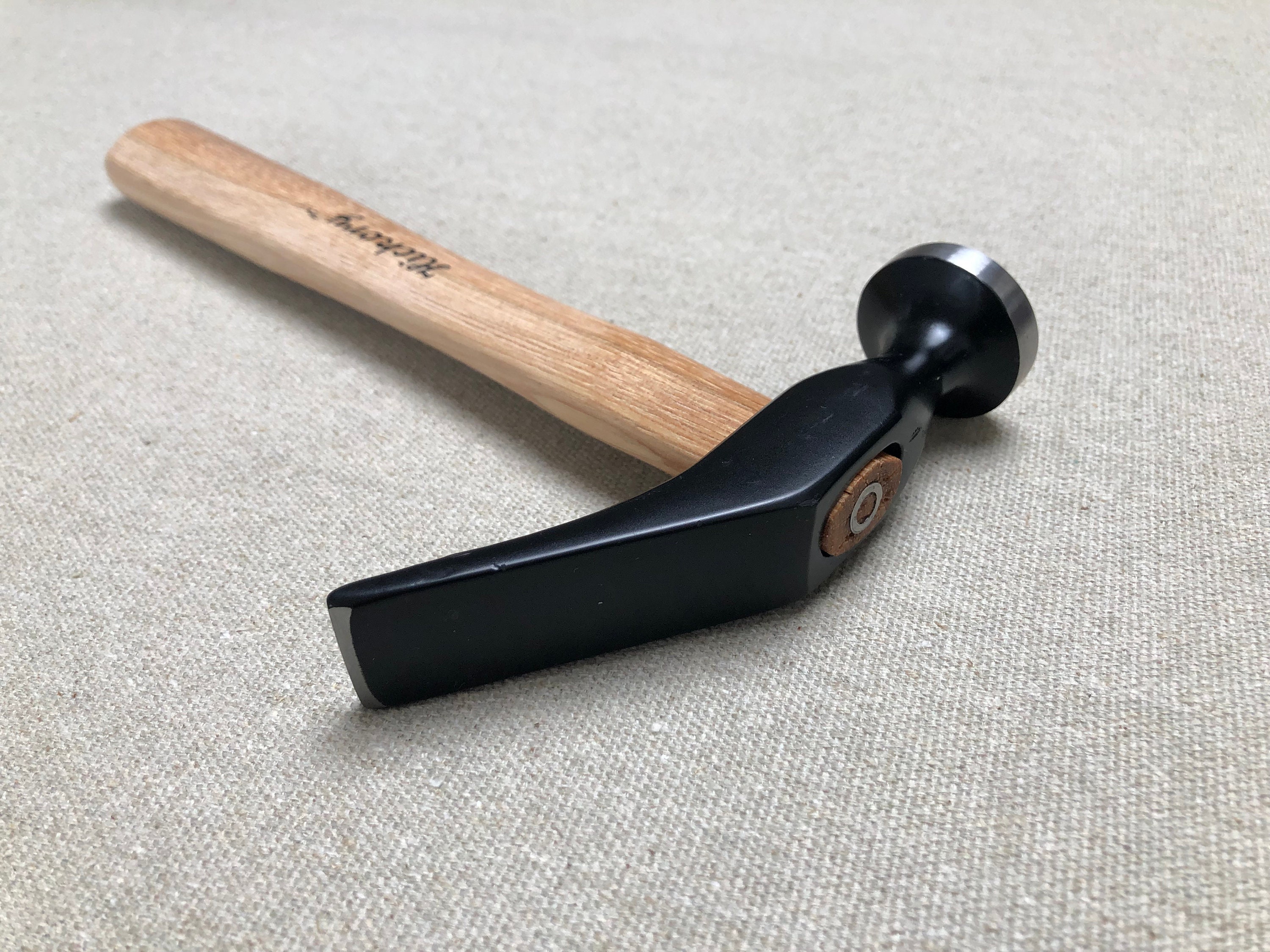 黒色コーティングの靴職人用ハンマー、ヒッコリー材の柄、350g - Etsy 日本