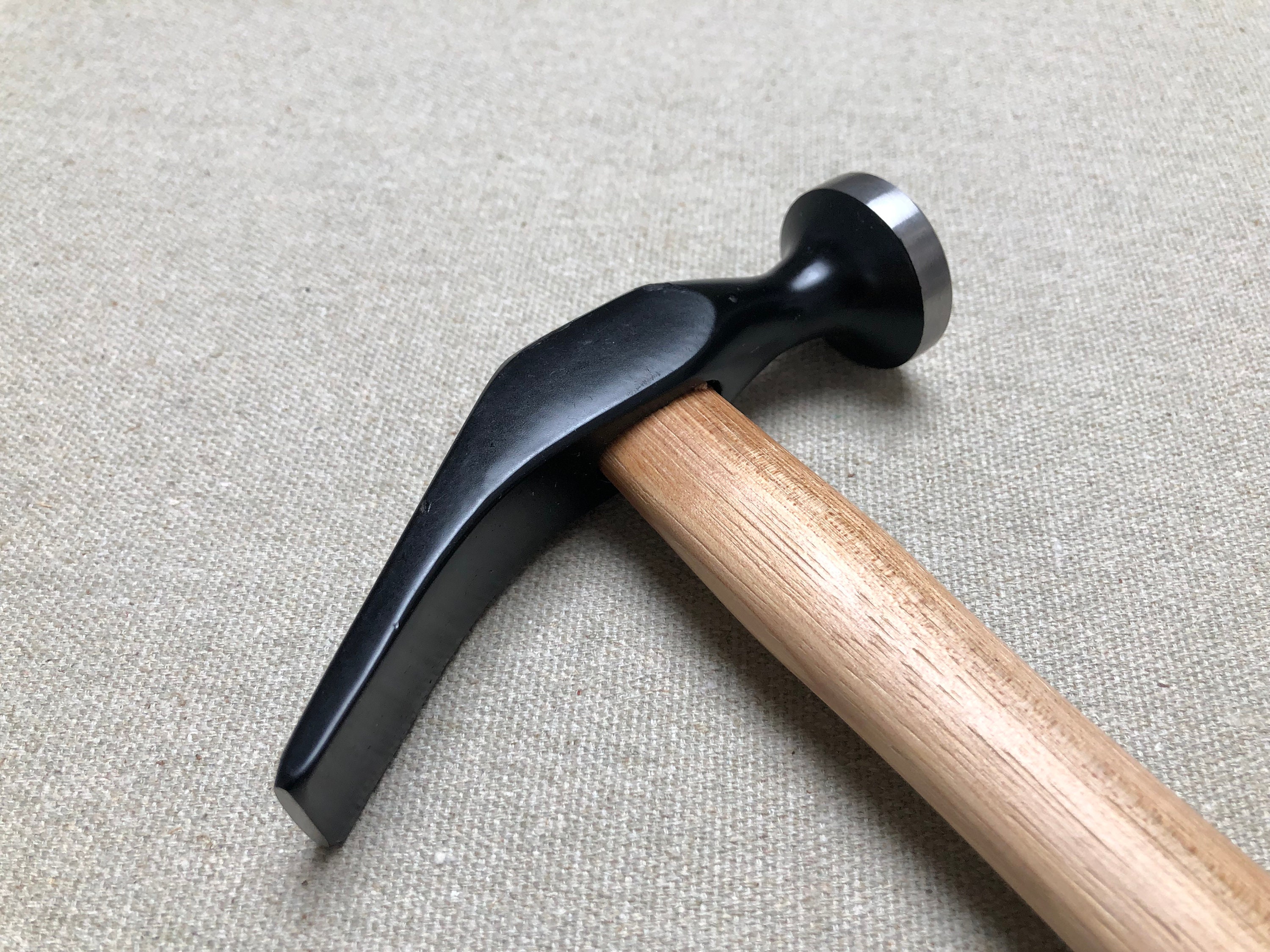 黒色コーティングの靴職人用ハンマー、ヒッコリー材の柄、350g - Etsy 日本