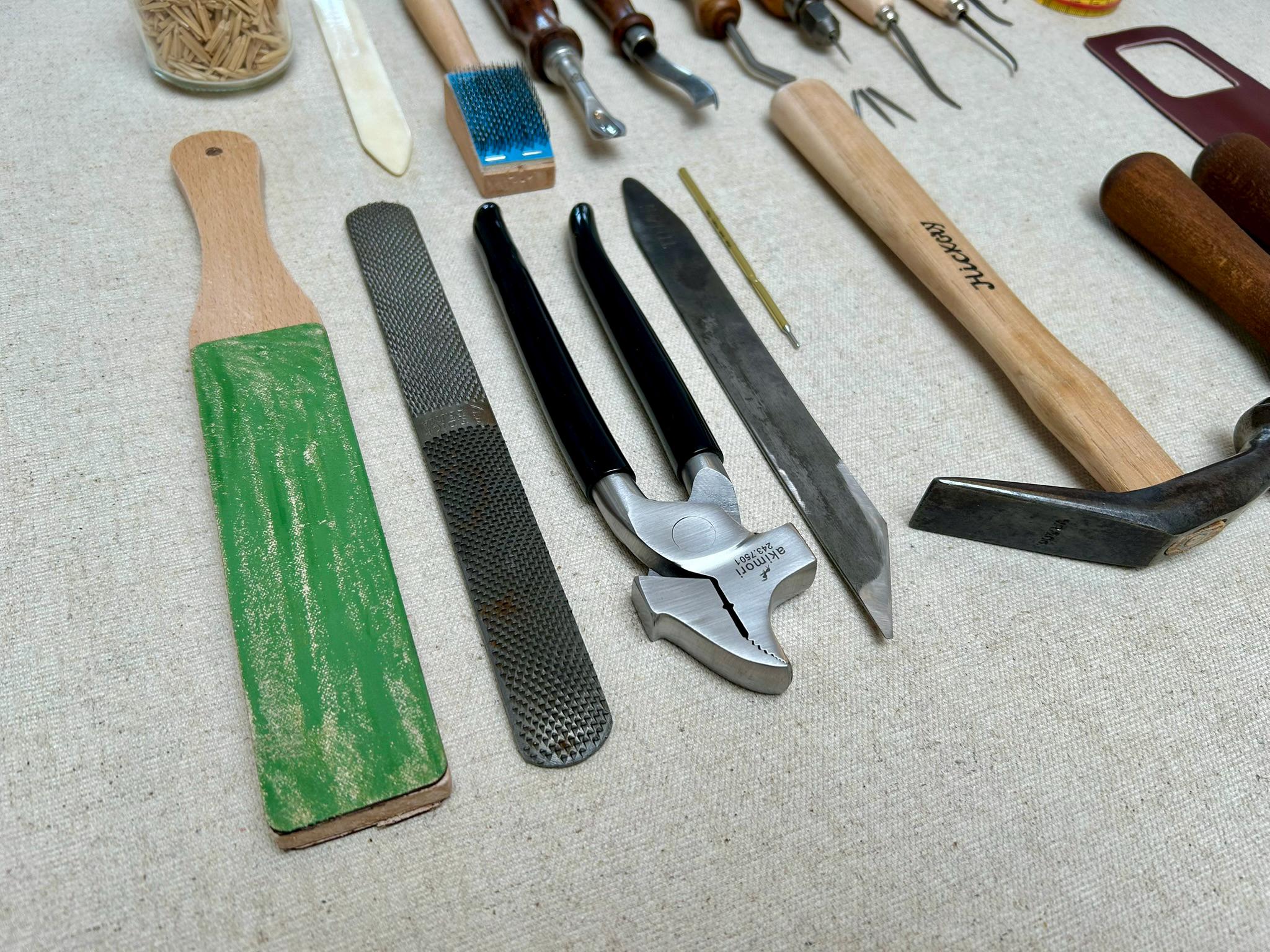 Shoemaker Tool Set Kit for Beginners Starters Shoemaking BASIC - Made ...