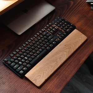 Keyboard Wrist Rest support for Mechanical keyboard Wood keyboard wrist pad Hand rest Keychron Oak Maple Spruce image 3