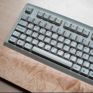 Special Curly Maple Wrist Rest Edition for  Mechanical keyboards | Handmade Wood Wrist Pad support handmade Christmas gift