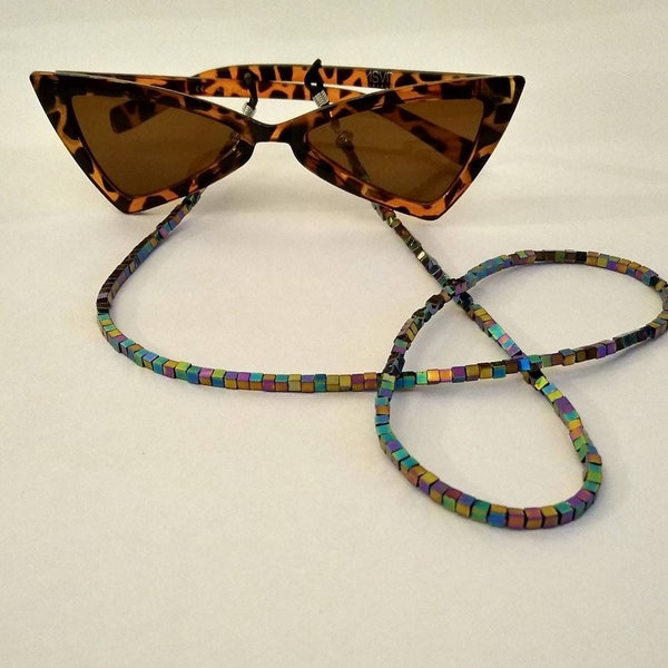 Chaîne de lunettes perlées, chaîne de lunettes de soleil, chaîne de lunettes hématite, chaîne de lunettes boho, cadeau sans plastique, lanière perlée, chaîne de lunettes