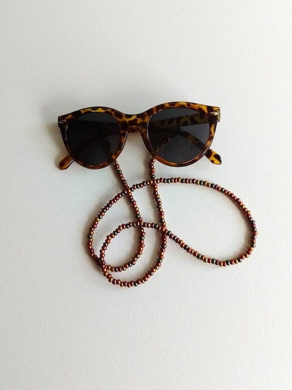 Glasses chain women, beaded glasses chain, sunglasses chain, eyeglass chain, Mother's Day gift, book lover gift, holiday essentials