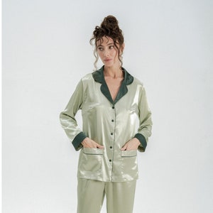Silk Pajamas for Women, Silk Pyjamas Womens, Satin Pyjamas, Silk Pajama Set, Personalised Satin PJs, Bridesmaid Pyjamas Long Button Up PJs
