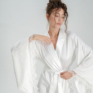 Long Bridal Robe, Silk Robe, Bride Robe, Long Bridal Dressing Gown, Lace Robe, Silk Dressing Gown, Satin Lace Robe, Ivory White Floor Length