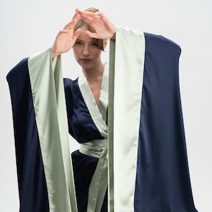 Kimono Morgenmantel, Kimono Robe, Satin Robe Seide Morgenmantel Seide Kimono Satin Kimono Lange Robe Weite Ärmel Japanische Robe Marineblau