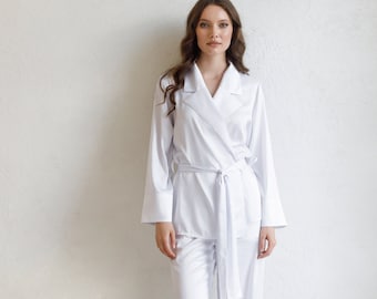 Silk Pyjamas, White Pajamas, Bridal Pajamas, Bridal Pyjamas, Bridesmaid Pajama Set, Wedding Bride Party Satin PJs Dressing Gown Kimono Robe