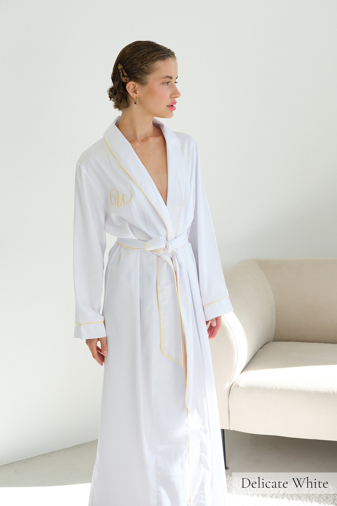 Bride Robe, Bride Dressing Gown, Personalized Bridal Robe Bridesmaid