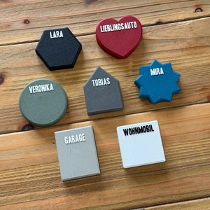 Magnetic key holder with 2 magnets in different shapes - customizable - key board | key magnet