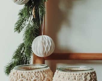 Macrame lanterns 'Anna' and 'Elsa'