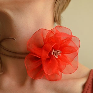 Red flower choker, trendy choker, floral belt