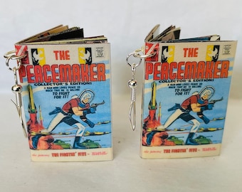 Pendientes de cómic Peacemaker