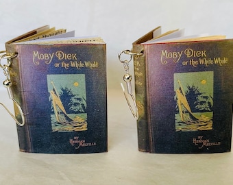 Pendientes de libro de Moby Dick