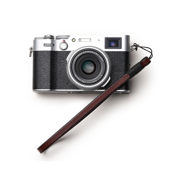 Leather Camera Wrist Strap Personalized for Photographers, Custom Camera Strap