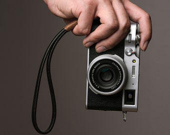 Leather Camera Wrist Strap Personalized for Photographers, Custom Camera Strap