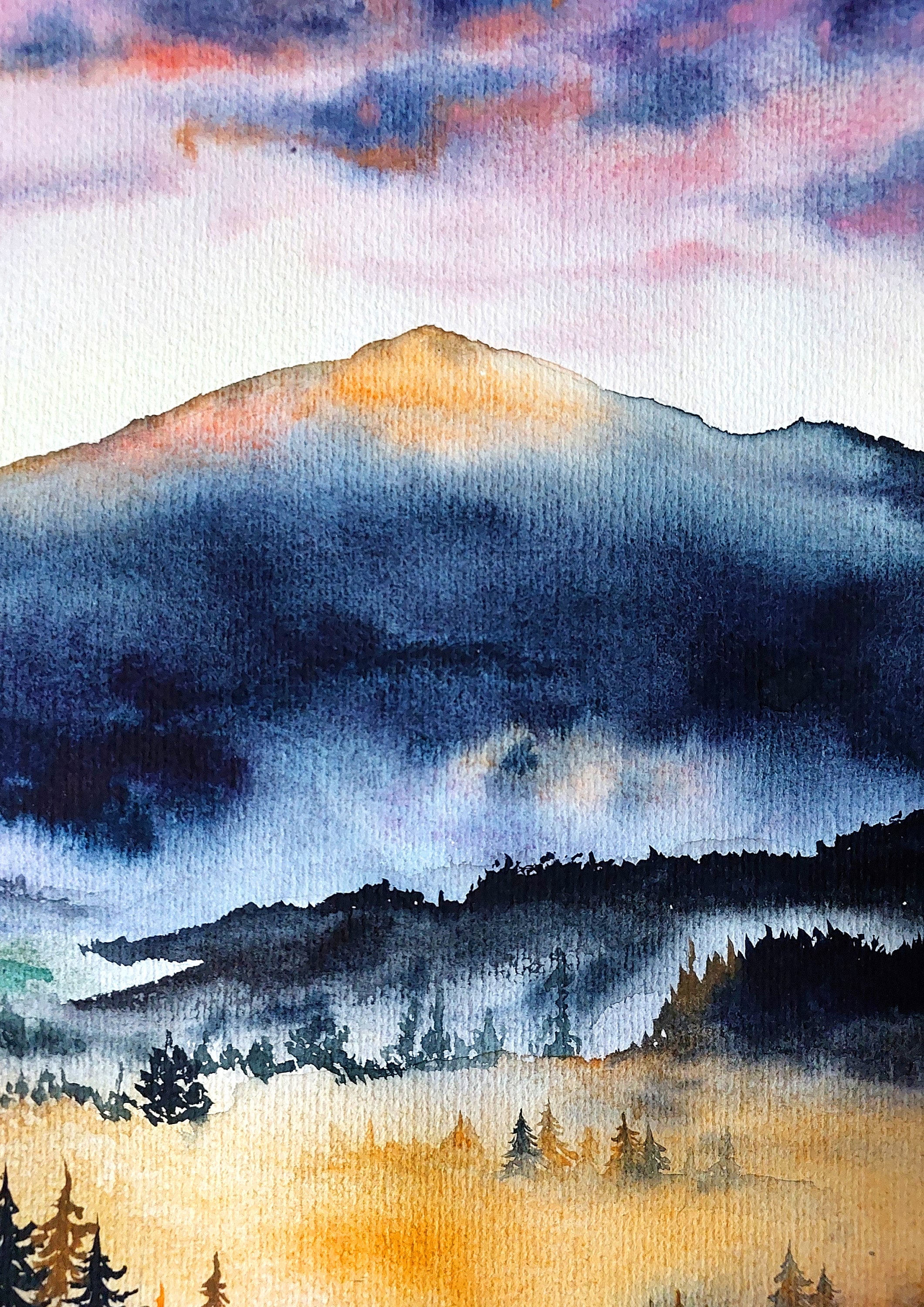 オリジナルの水彩画の霧の森の絵画、夕日の山のアートワーク、魅惑の森