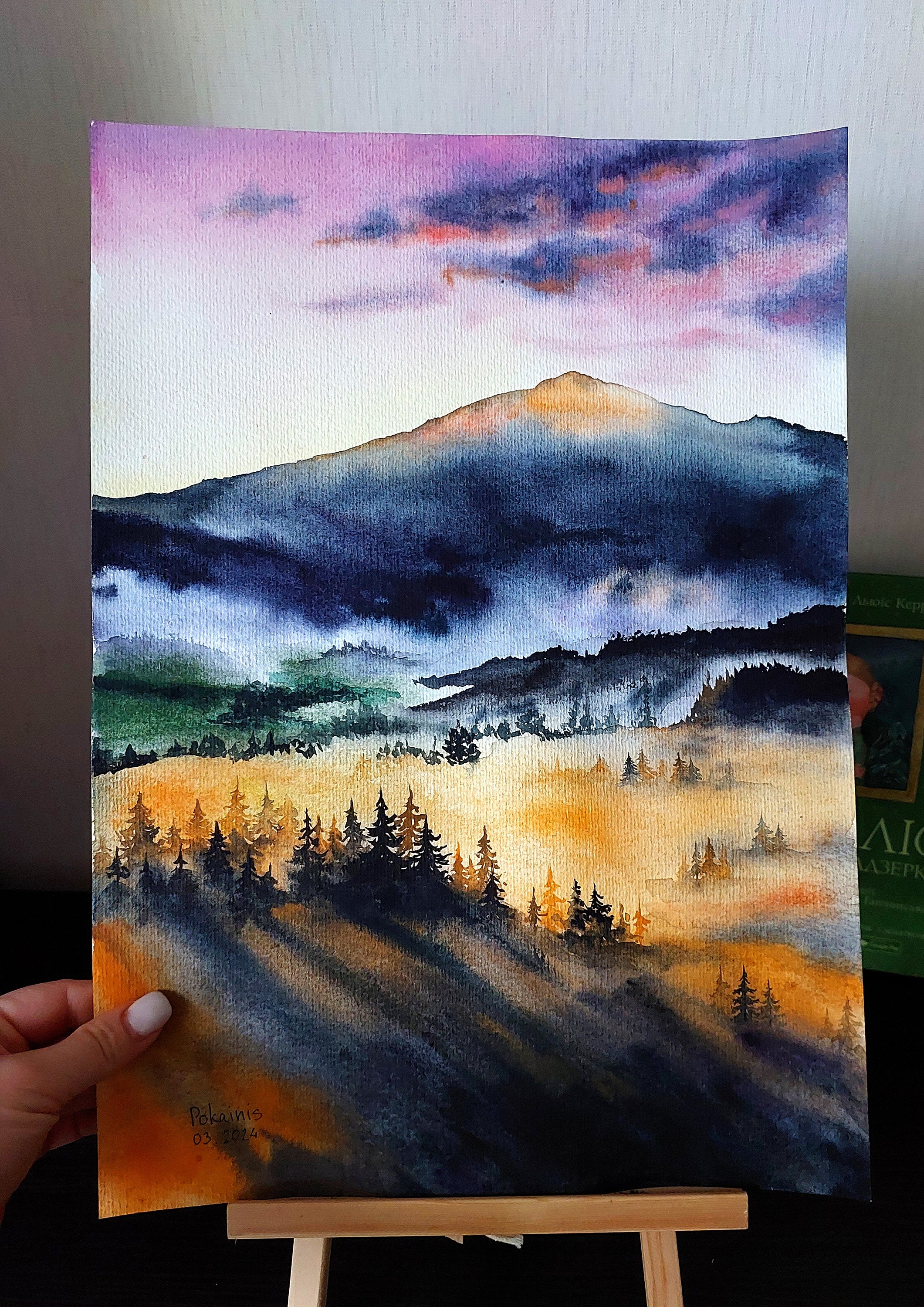オリジナルの水彩画の霧の森の絵画、夕日の山のアートワーク、魅惑の森
