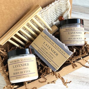 Lavender self-care gift box Relaxing lavender Spa gift basket for women spa set Bath essentials Luxury spa, sugar scrub, body butter, soap