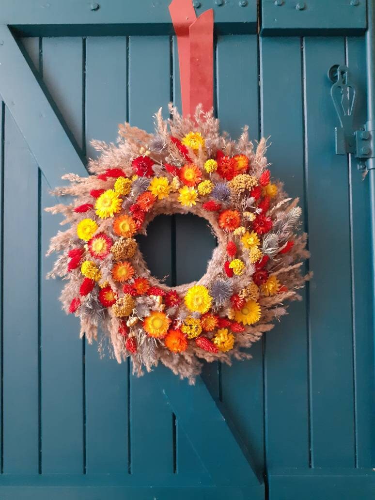 Couronne de Fleurs Séchées Naturelles Chatoyante Réalisée à La Main - Pièce Unique Inspiration Vinta