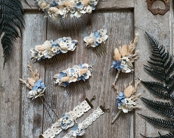 Accessoires / bijoux décoratifs en fleurs séchées et stabilisées dans les tons printaniers - Cérémonie - Mariage - Fait main - Bleu ciel