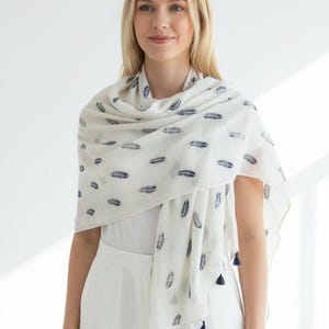 Écharpe en coton à plumes, châle crème, couverture légère image 13