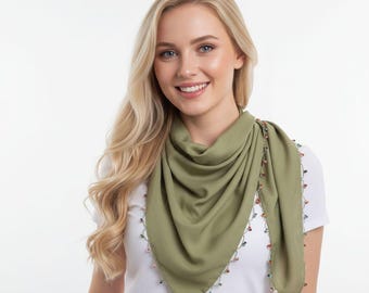 Handmade Beaded Oya Scarf, Olive Green Cotton Square Scarf 1Crochet Beaded Edge Shawl, Boho Neck Scarf Gift, Green Square Scarf, Hijab