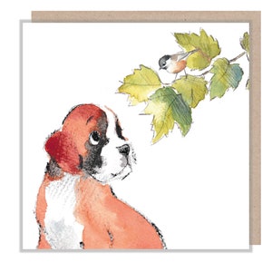 Tarjeta en blanco - Tarjeta de felicitación de calidad - Ilustración de perro encantadora - Gama 'Absolutely barking' - Boxer con pájaro - Fabricada en el Reino Unido - ABE071