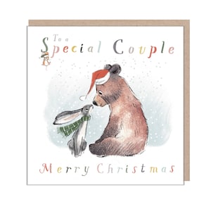 à un couple spécial, carte de Noël, « l’ours, le lièvre et la souris », illustration d’ours mignon et réconfortant, fabriqué au Royaume-Uni, BHMX01