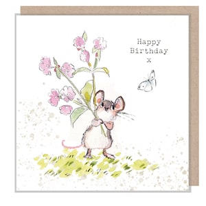 Maus Geburtstagskarte - Charmante Illustration - Maus mit Blumen und Schmetterling - 'Bucklebury Wood' Reihe - Made in UK - BWE011