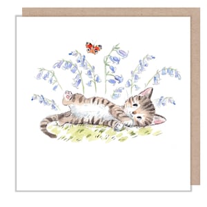 Carte vierge - Carte de voeux de qualité - Charmante illustration - Gamme « Pawsitively Purrect » - Chat avec des campanules - Fabriqué au Royaume-Uni-EPP023
