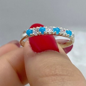 Turquoise Silver Ring - Sterling Silver Turquoise Band - Minimalist Turquoise Women Promise Ring - Dainty Silver Jewelry - Gf Birthday Gift