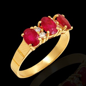 Bague rubis or - bague rubis vintage - bague rubis or - bague rubis rouge - bague rubis naturel - bague rubis pierres précieuses - bijoux vintage en or image 7