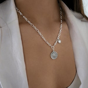 Collier pièce de monnaie en argent sterling, collier à pendentif deux pièces, collier pièce de monnaie en argent, collier trombone en argent, collier vintage en argent.