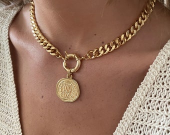 Chunky Gold Chain Pendant Necklace, Gold Chunky Coin Pendant Chunky Gold Chain Pendant Necklace, Gold Chunky Coin Pendant
