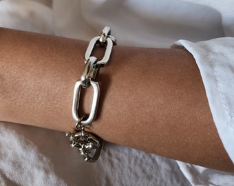 Pulsera de cadena gruesa de plata con eslabones ovalados de acero inoxidable