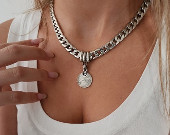 Zilveren dikke ketting met hanger, zilveren statementketting, ketting met zilveren munt, dikke zilveren ketting, dikke ketting vrouwen, medaillon