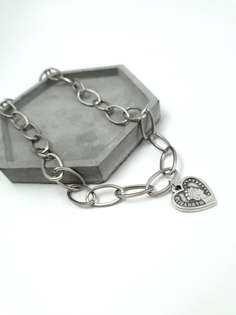Chunky Heart Necklace Heart Coin Chunky Necklace, Chunky Silver Choker Chunky Silver Heart Pendant Necklace Silver Link Chain Choker