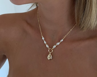 Gold Pearl Necklace, Dainty Pearl Necklace Gold,  Gold Drop Pendant Necklace,  Gold Freshwater Pearl Necklace, Pearl Necklace Gold.